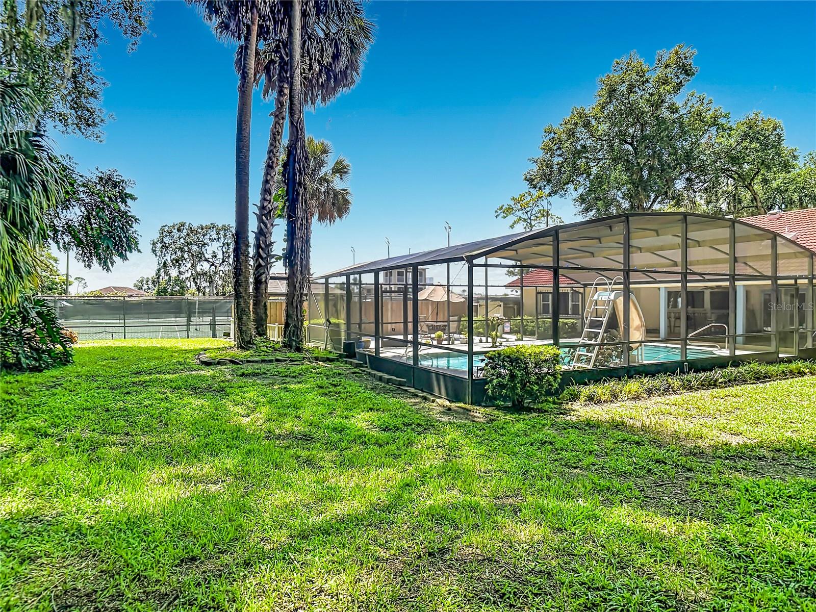 2269 Country Club Dr Property Photo 50