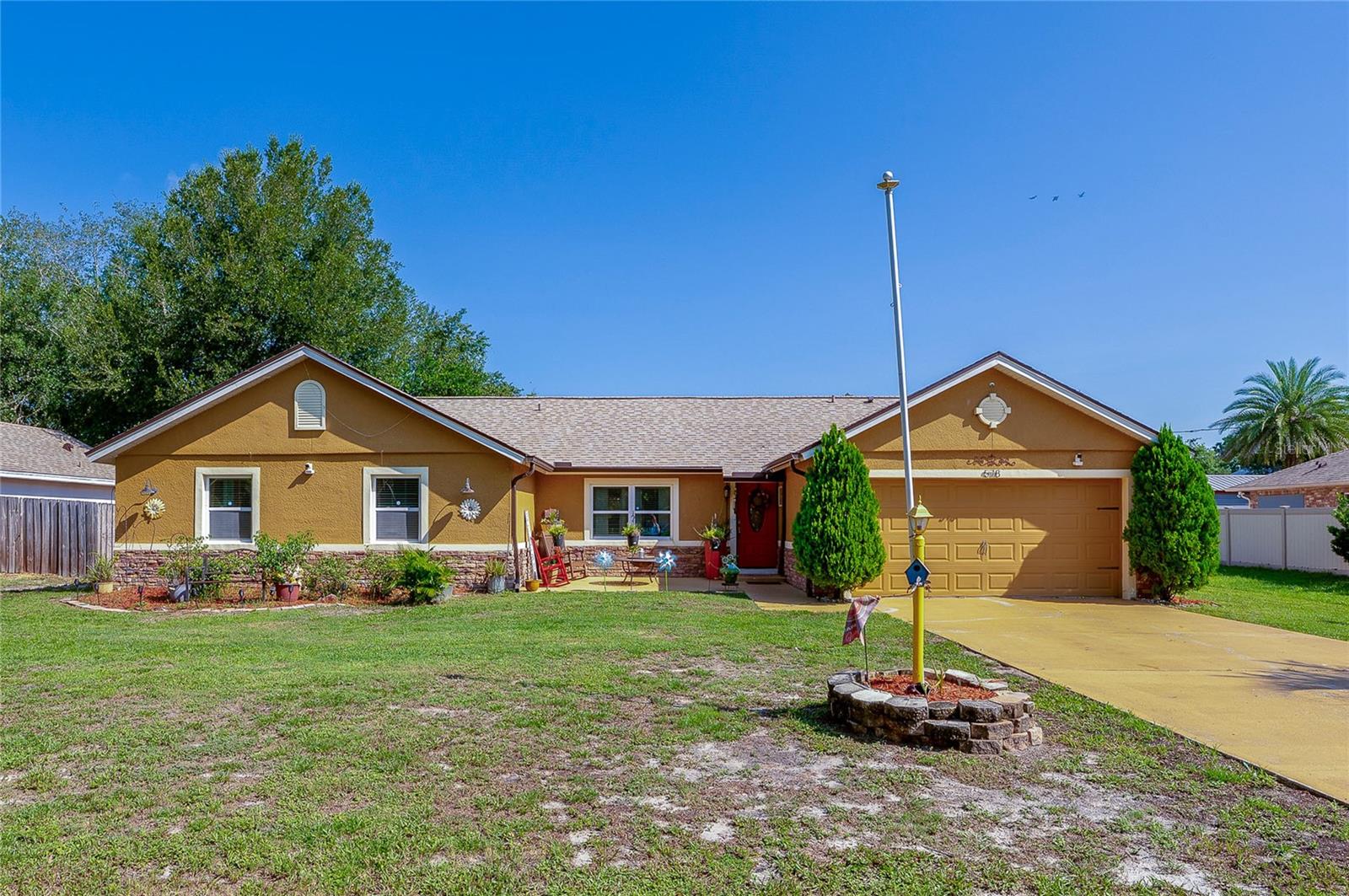 578 N GOODRICH DR Property Photo 1