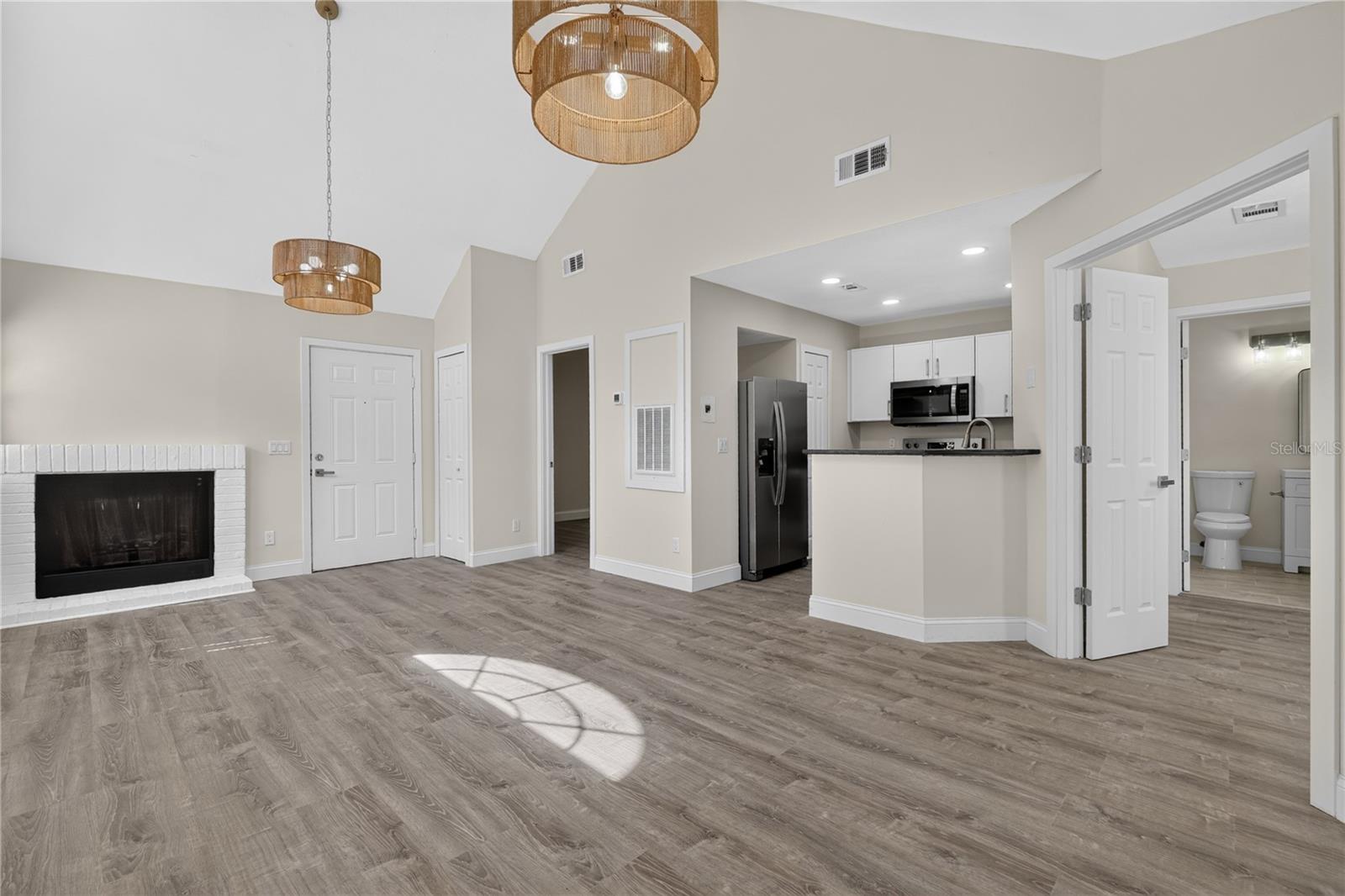 610 Colorado Pl #50 Property Photo 8