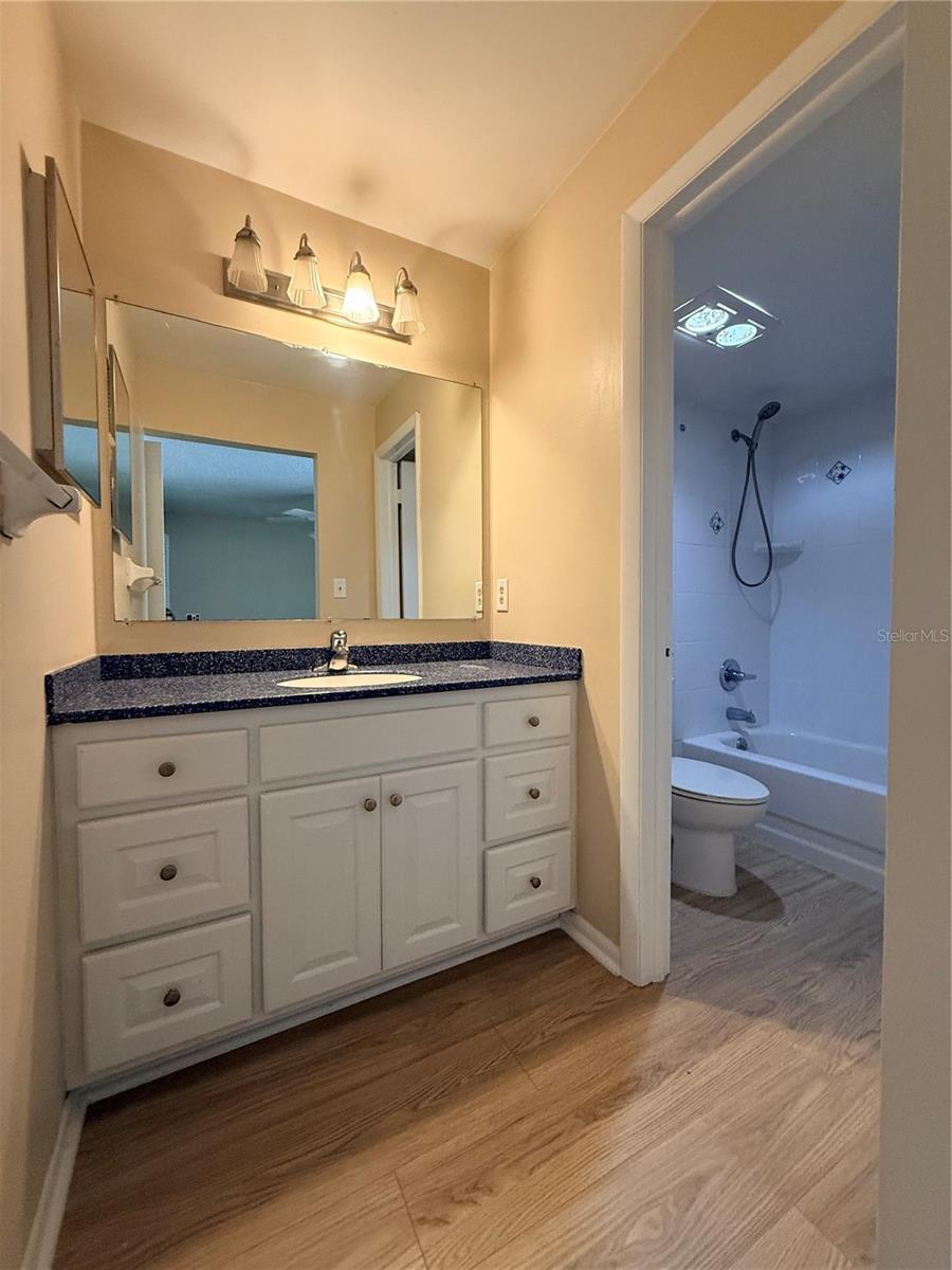 100 E Kentucky Ave #a106 Property Photo 16