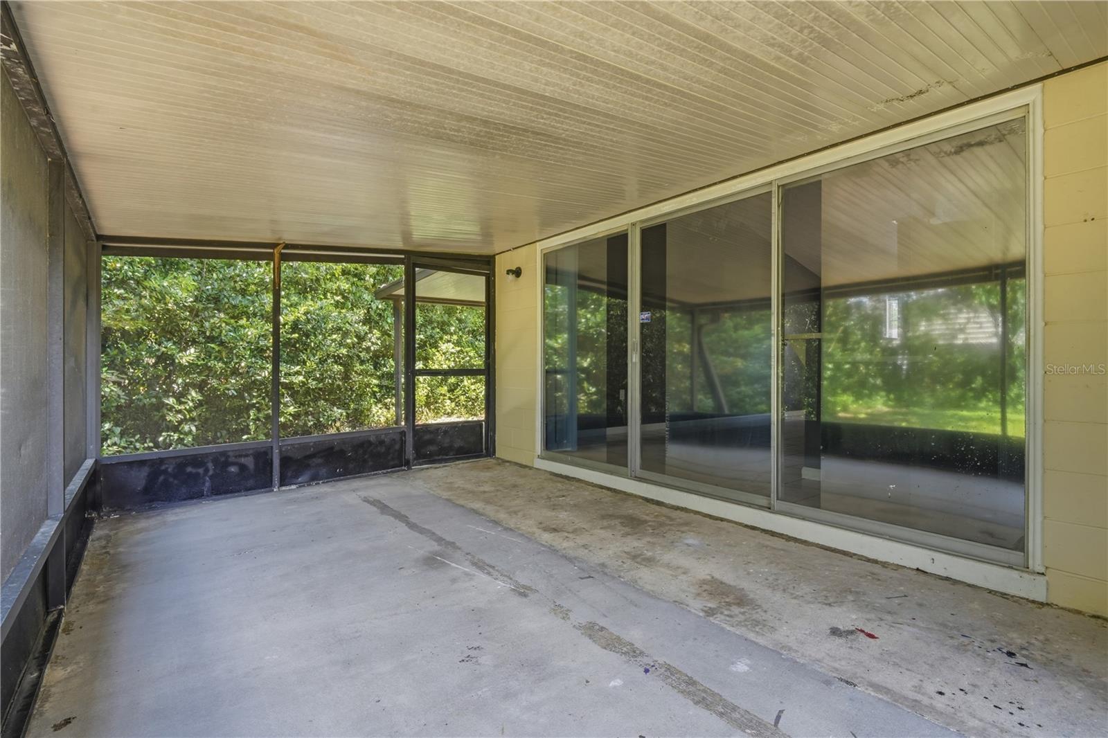 336 Riviera Dr Property Photo 32
