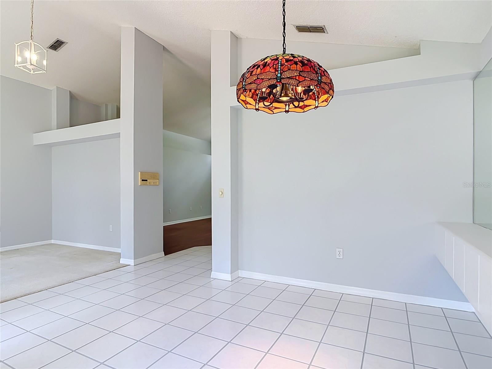 390 Magnolia Pl Property Photo 5
