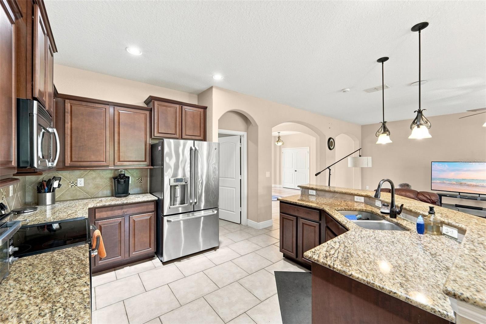 1451 Daystar Ln Property Photo 2