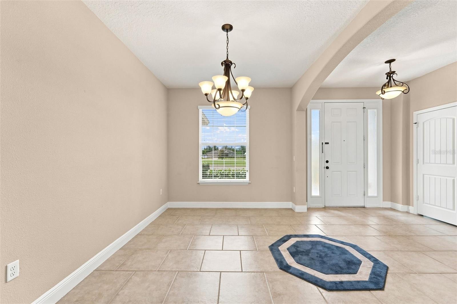 1451 Daystar Ln Property Photo 9