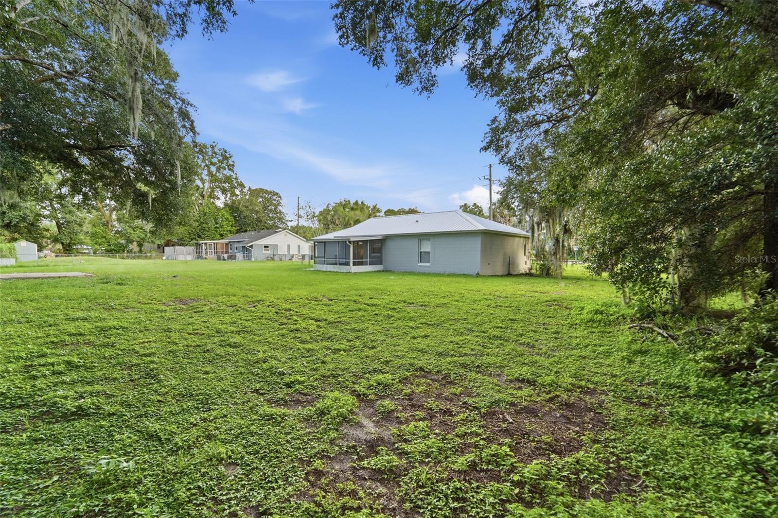 164 Debary Dr Property Photo 8