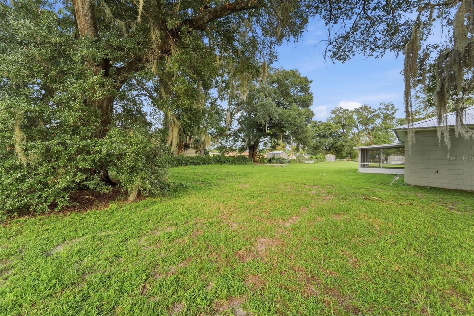 164 Debary Dr Property Photo 9
