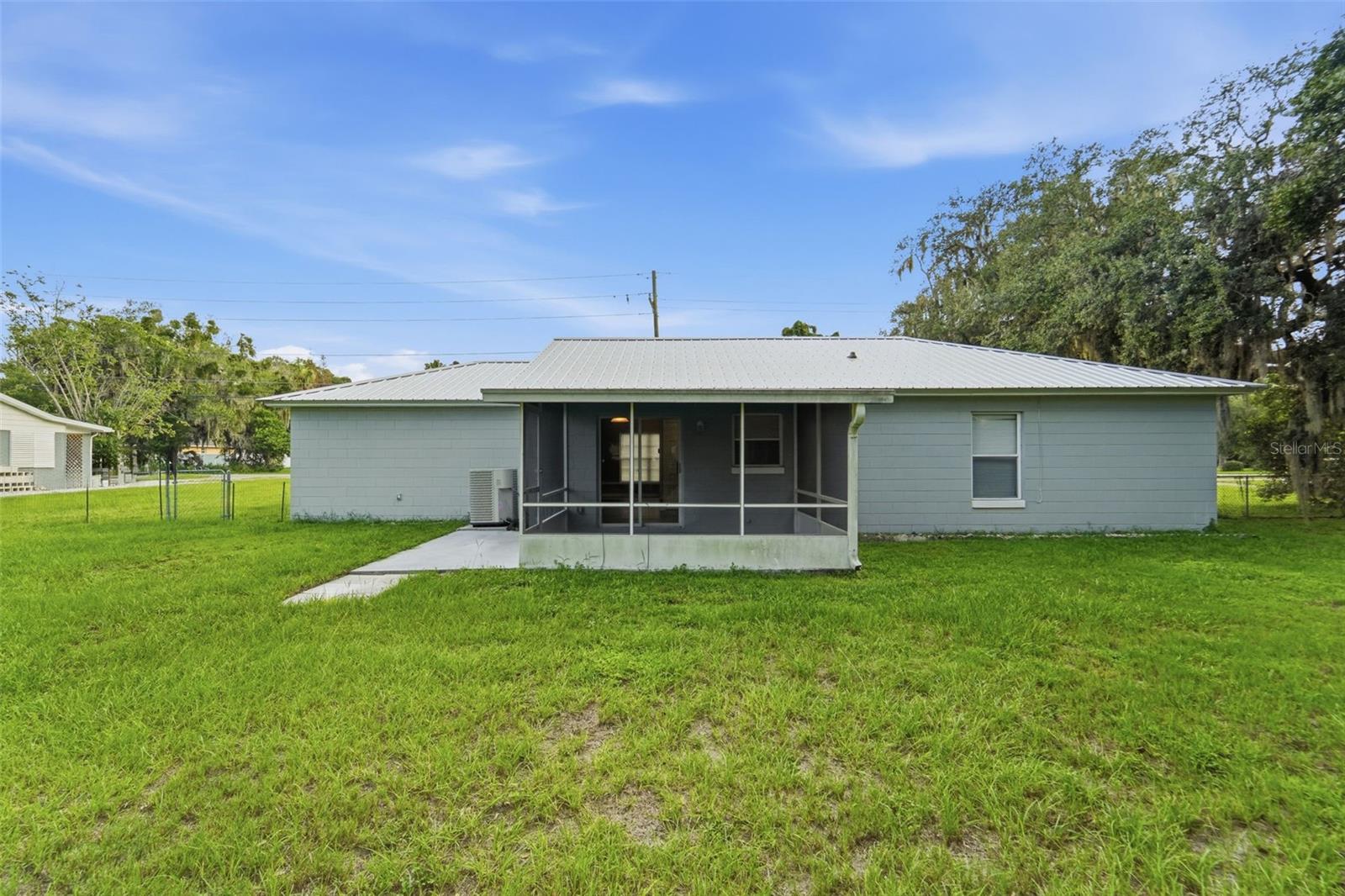 164 Debary Dr Property Photo 12