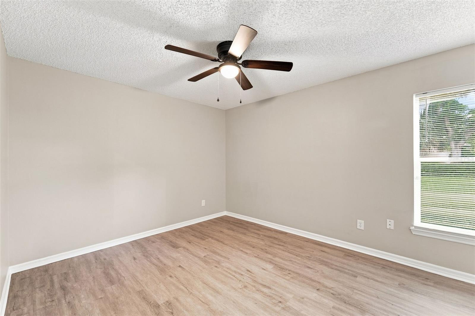164 Debary Dr Property Photo 37