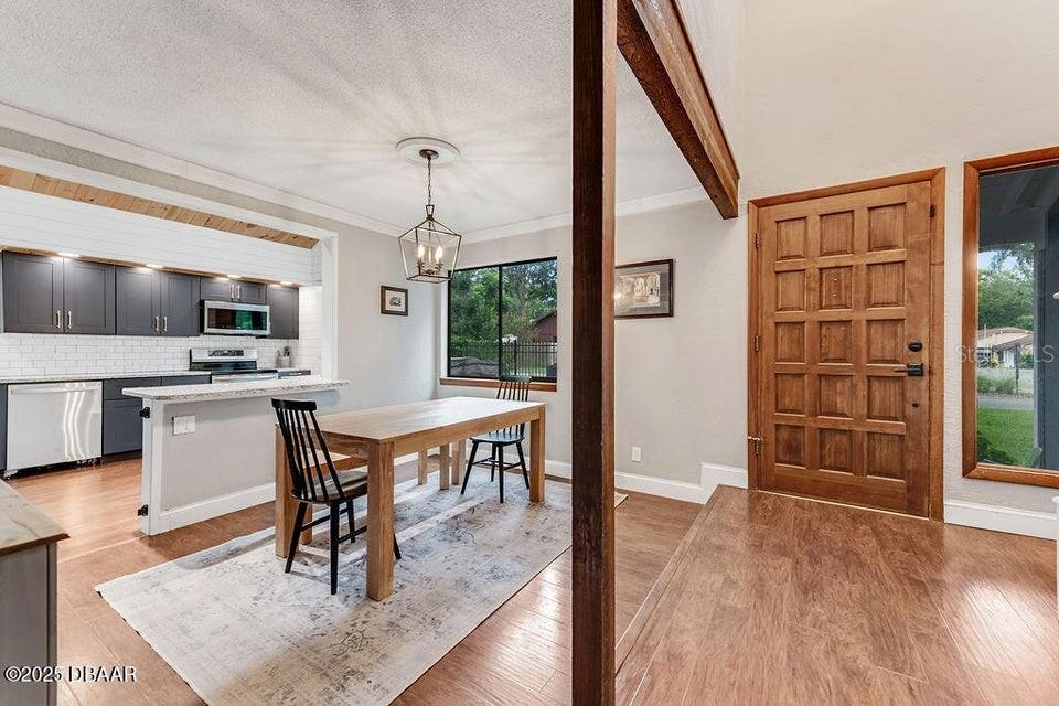 28 Baymeadow Ct Property Photo 4
