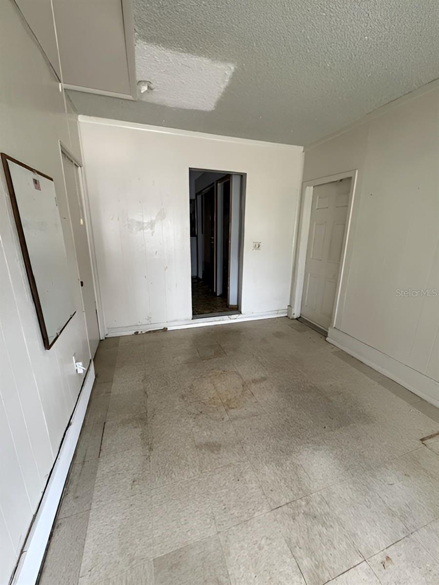 8118 Esperanza St Property Photo 3