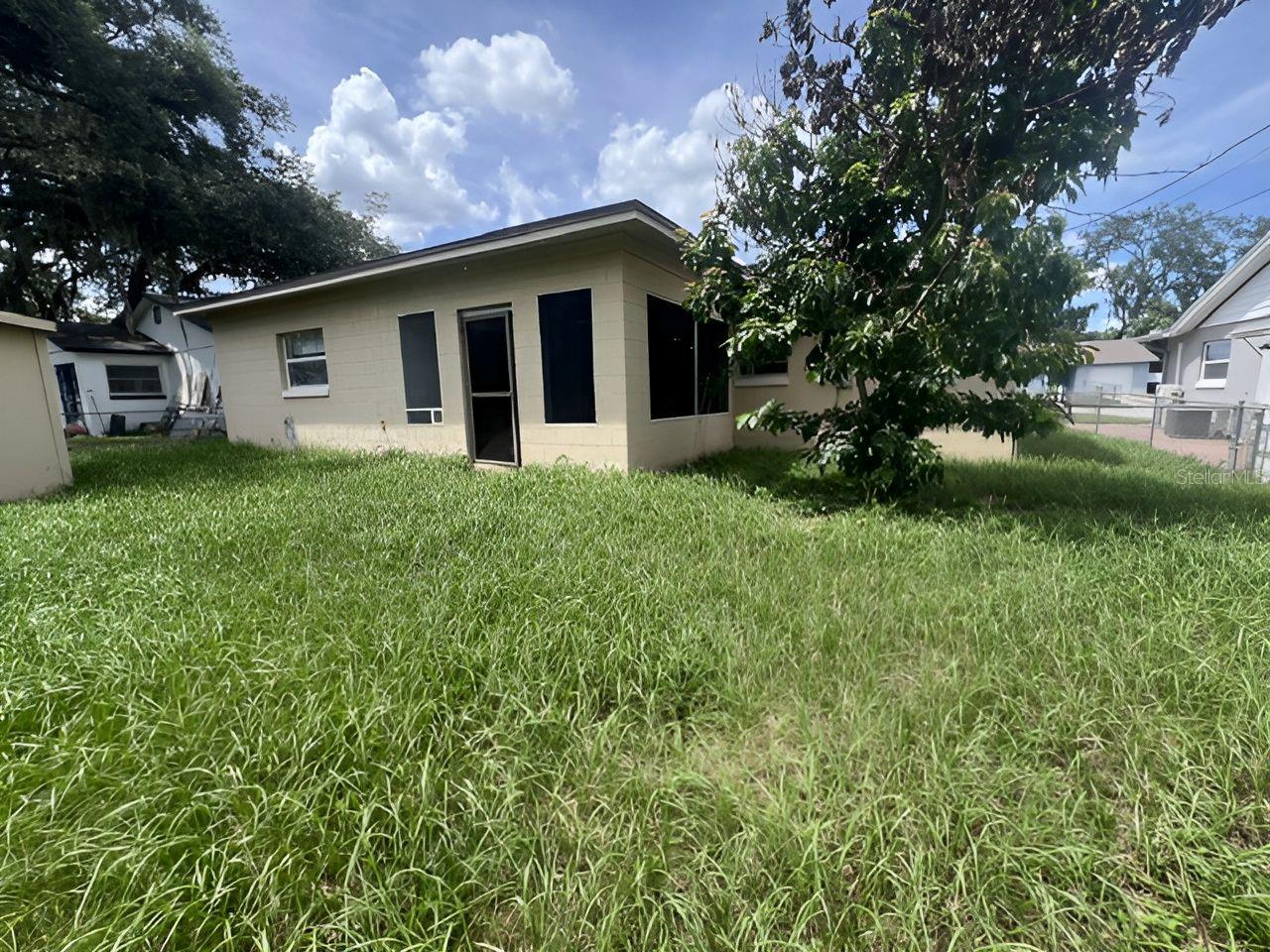 8118 Esperanza St Property Photo 19