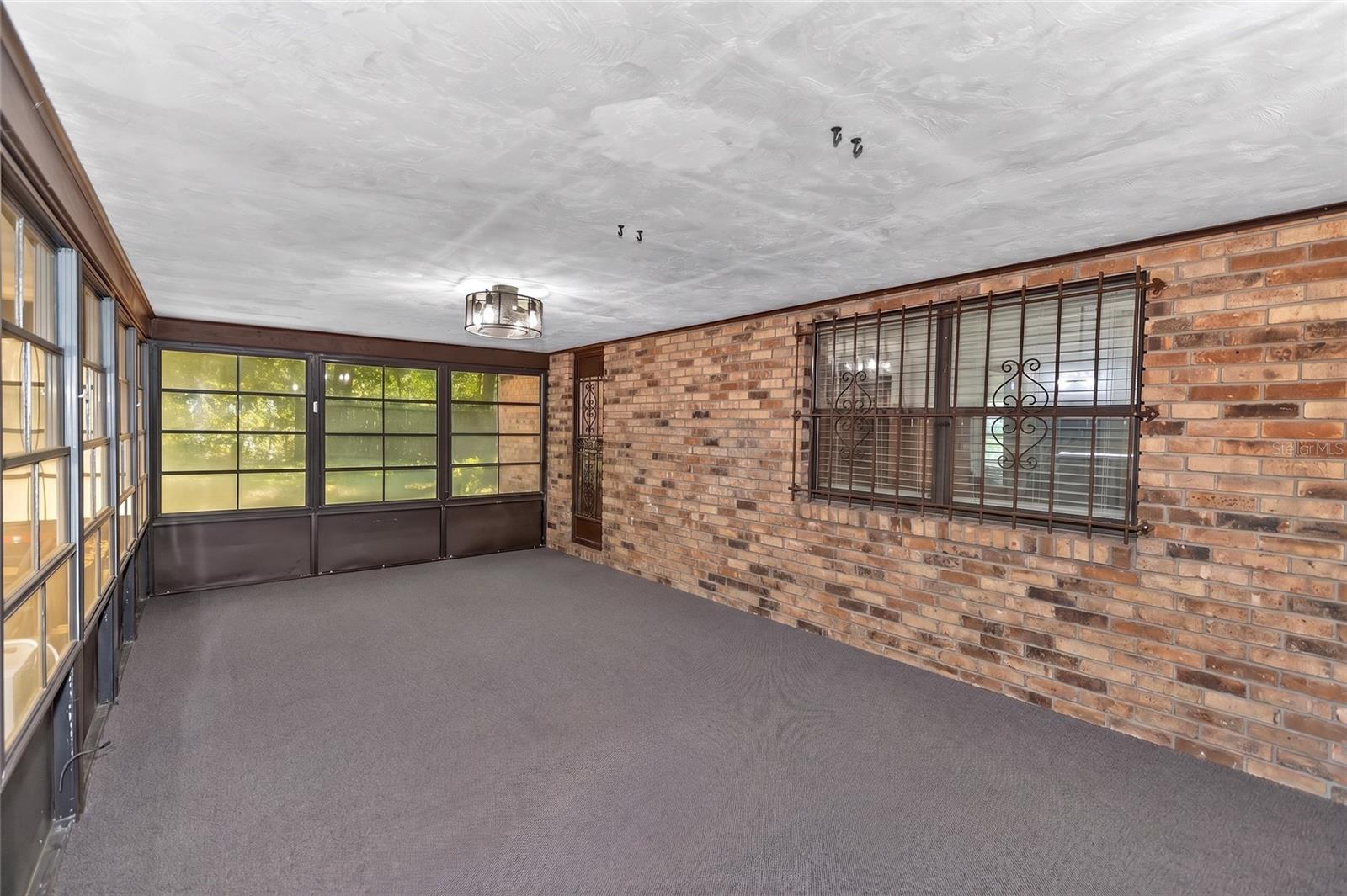 13 Cunningham Rd Property Photo 28