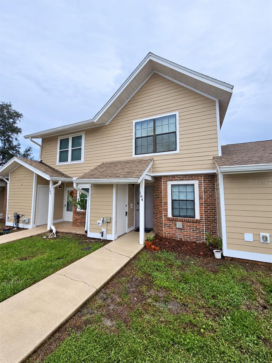 104 HIDDEN ARBOR CT