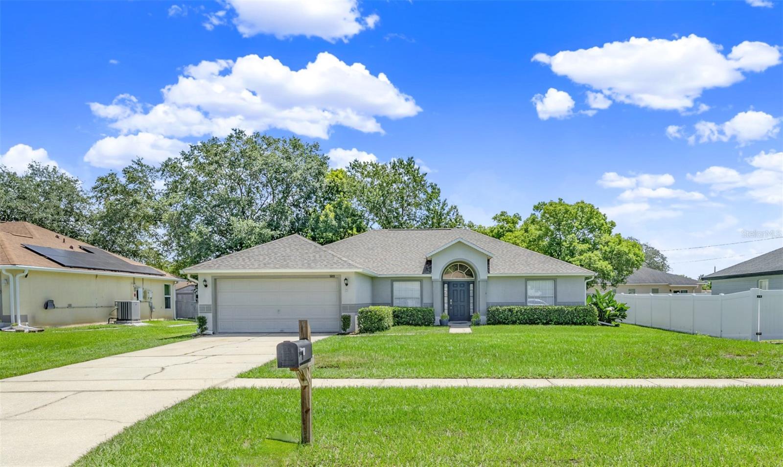1699 FRUITLAND DR