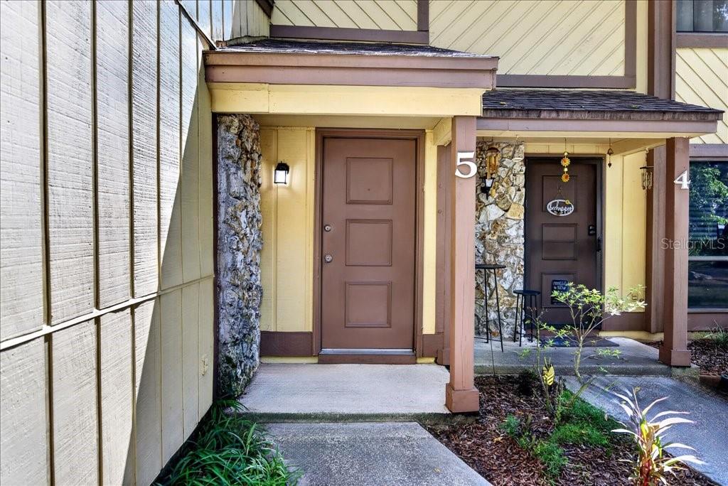 5 Glen Arbor Park Property Photo 2