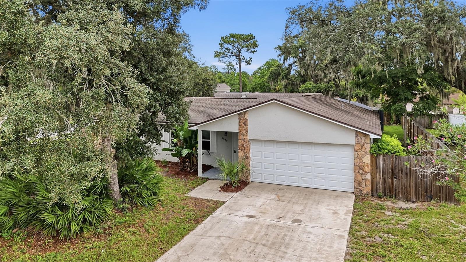 4027 Woodsong Dr Property Photo 1