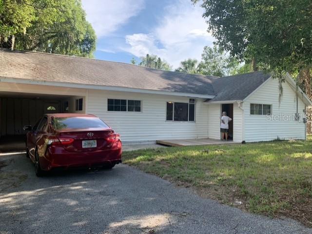 106 E ROSEHILL AVE Property Photo 1