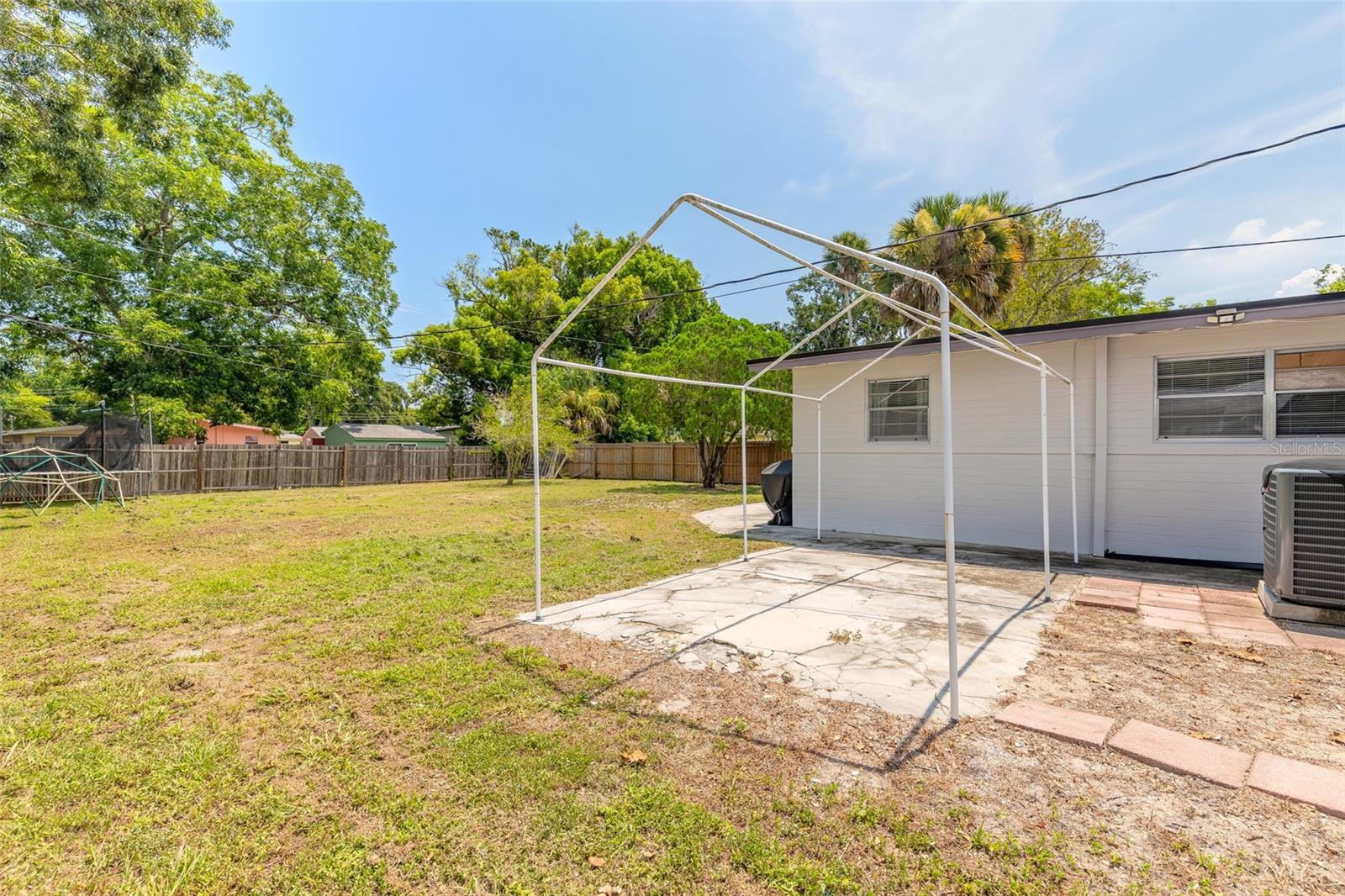 645 Westward Cir Property Photo 26