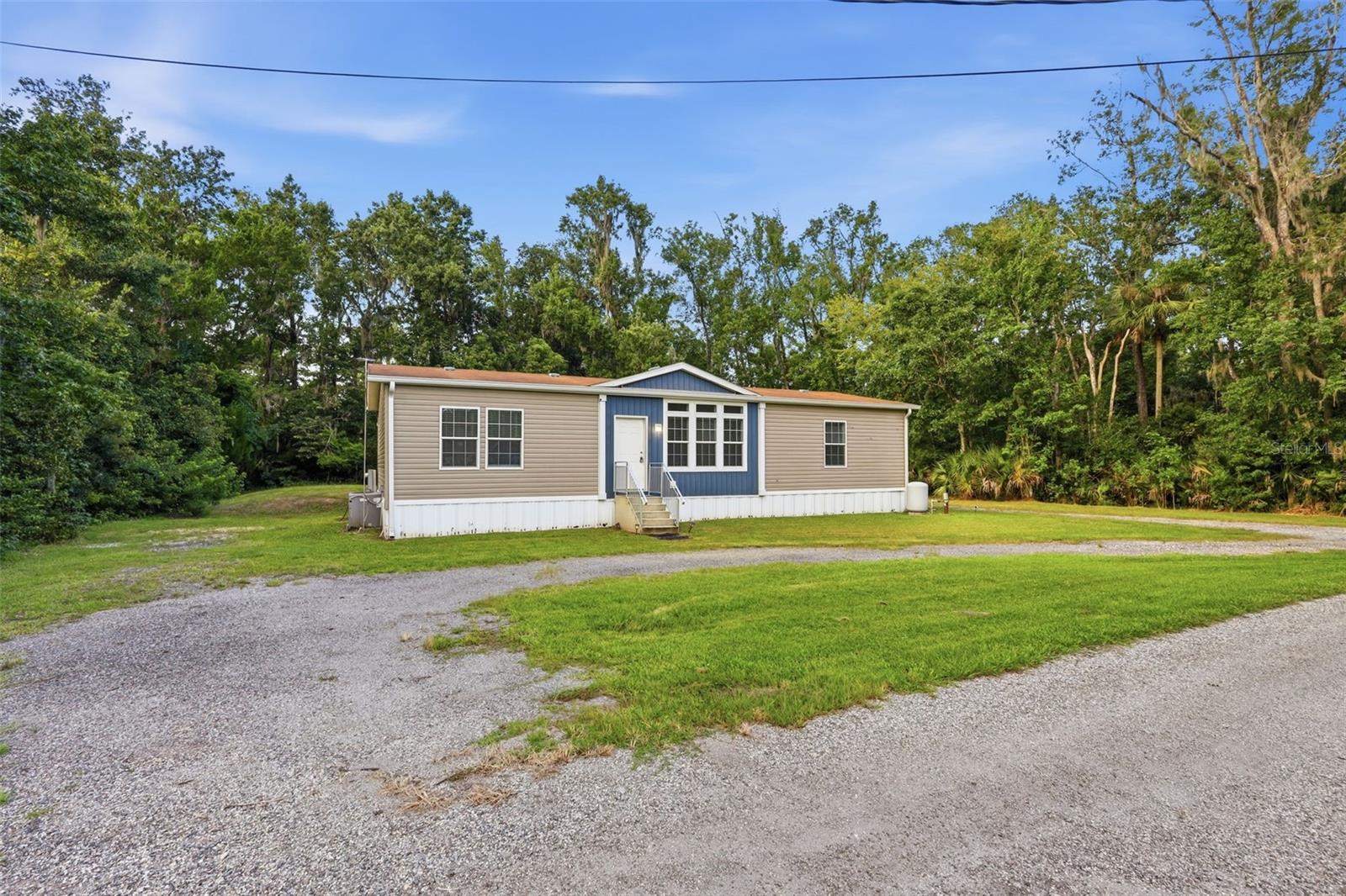 2050 Minorca Rd Property Photo 4