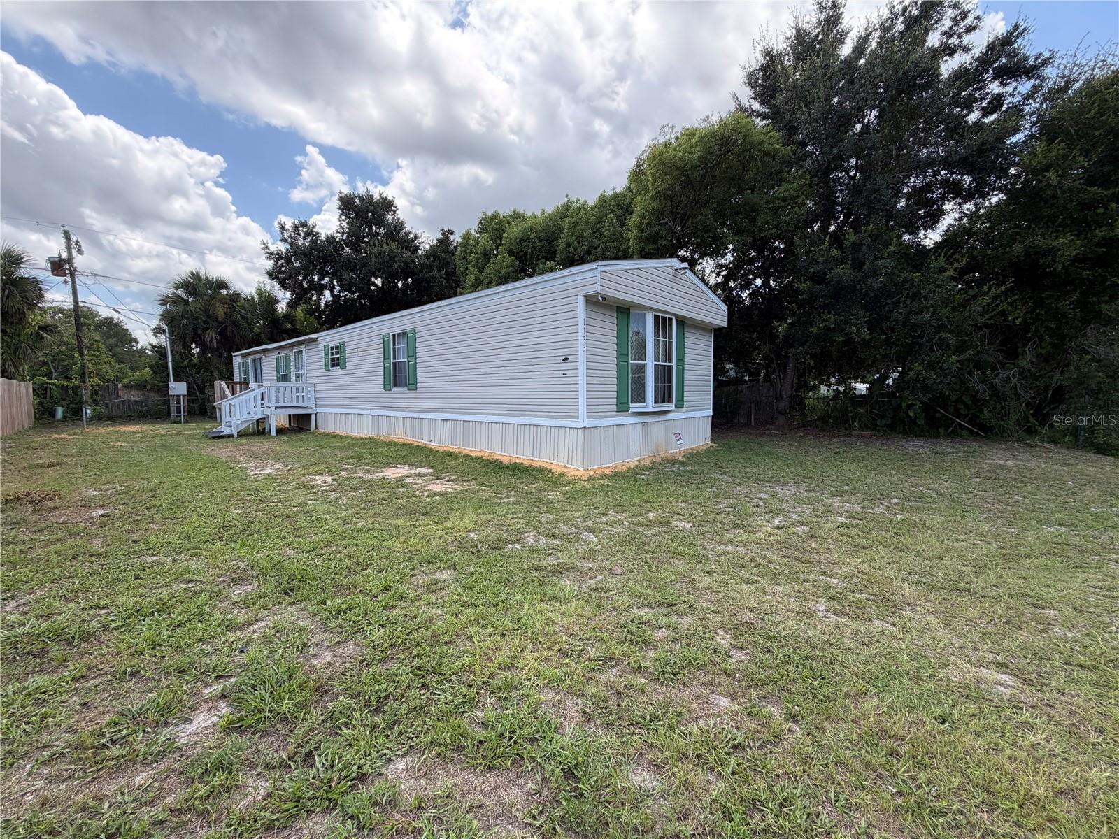 1133 AVENUE G Property Photo 1