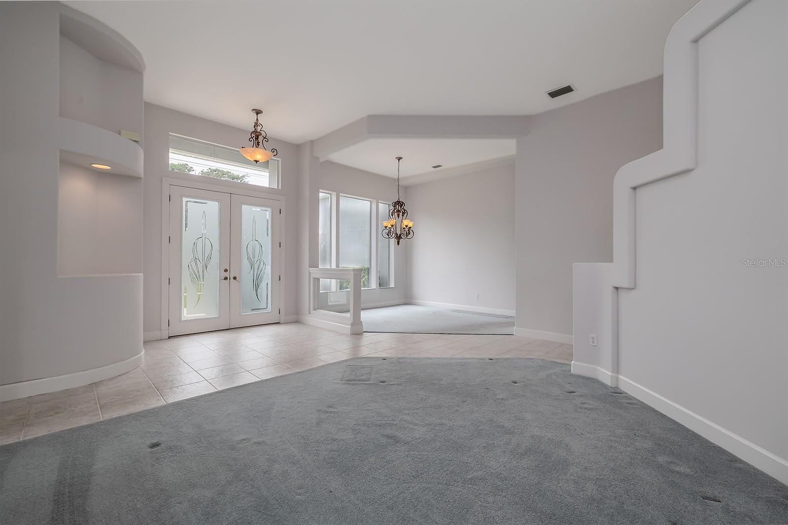 2711 John Anderson Dr Property Photo 8