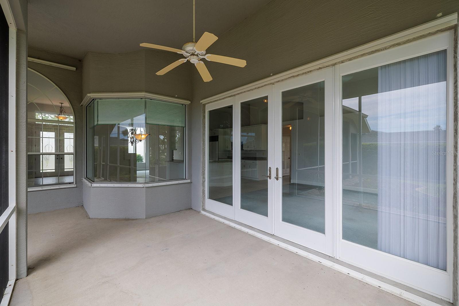 2711 John Anderson Dr Property Photo 27