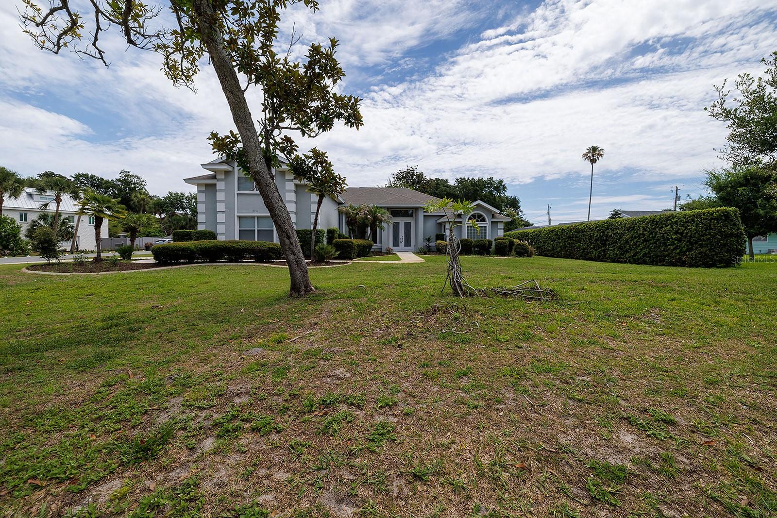 2711 John Anderson Dr Property Photo 47