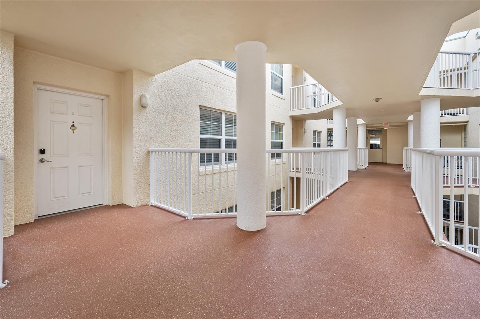 4670 Links Village Dr #b606 Property Photo 2
