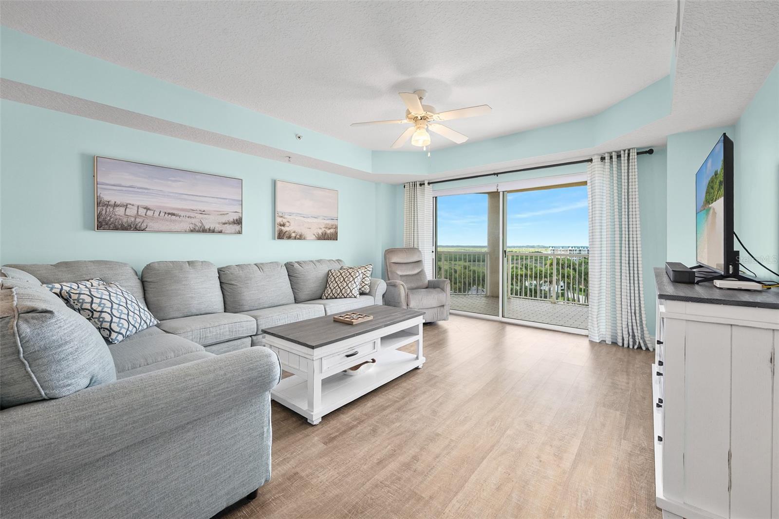 4670 Links Village Dr #b606 Property Photo 8