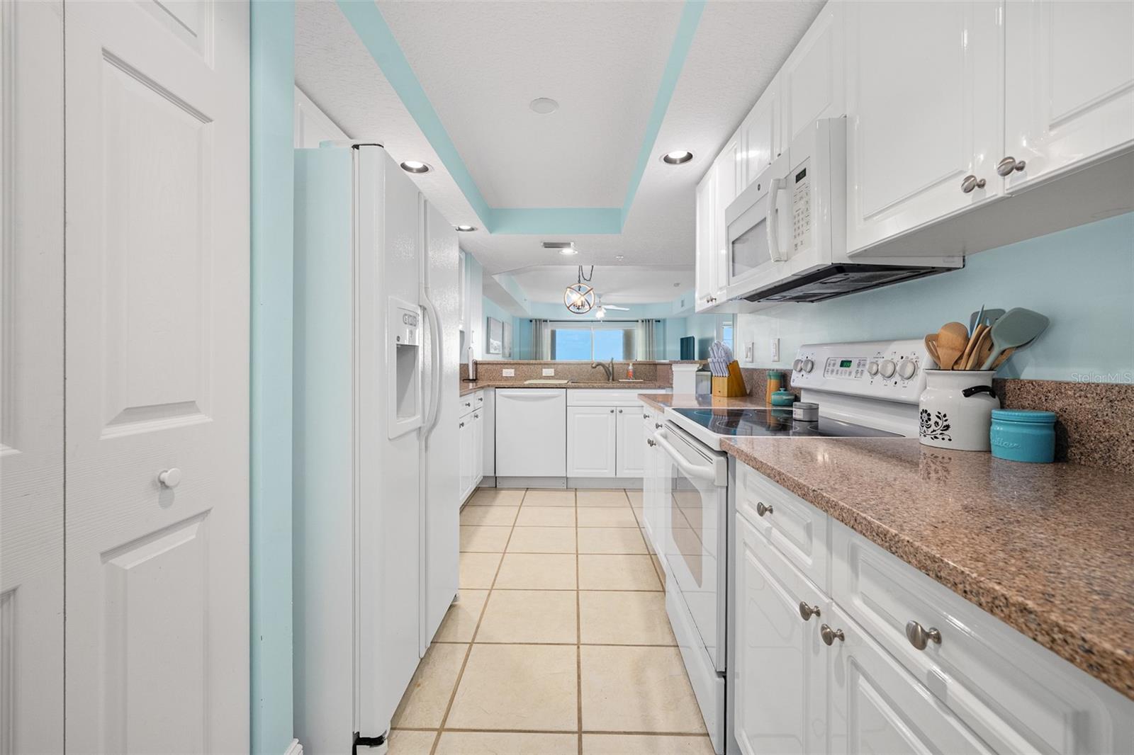 4670 Links Village Dr #b606 Property Photo 15