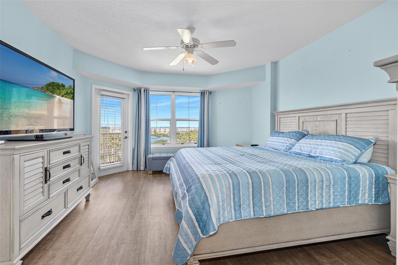 4670 Links Village Dr #b606 Property Photo 20