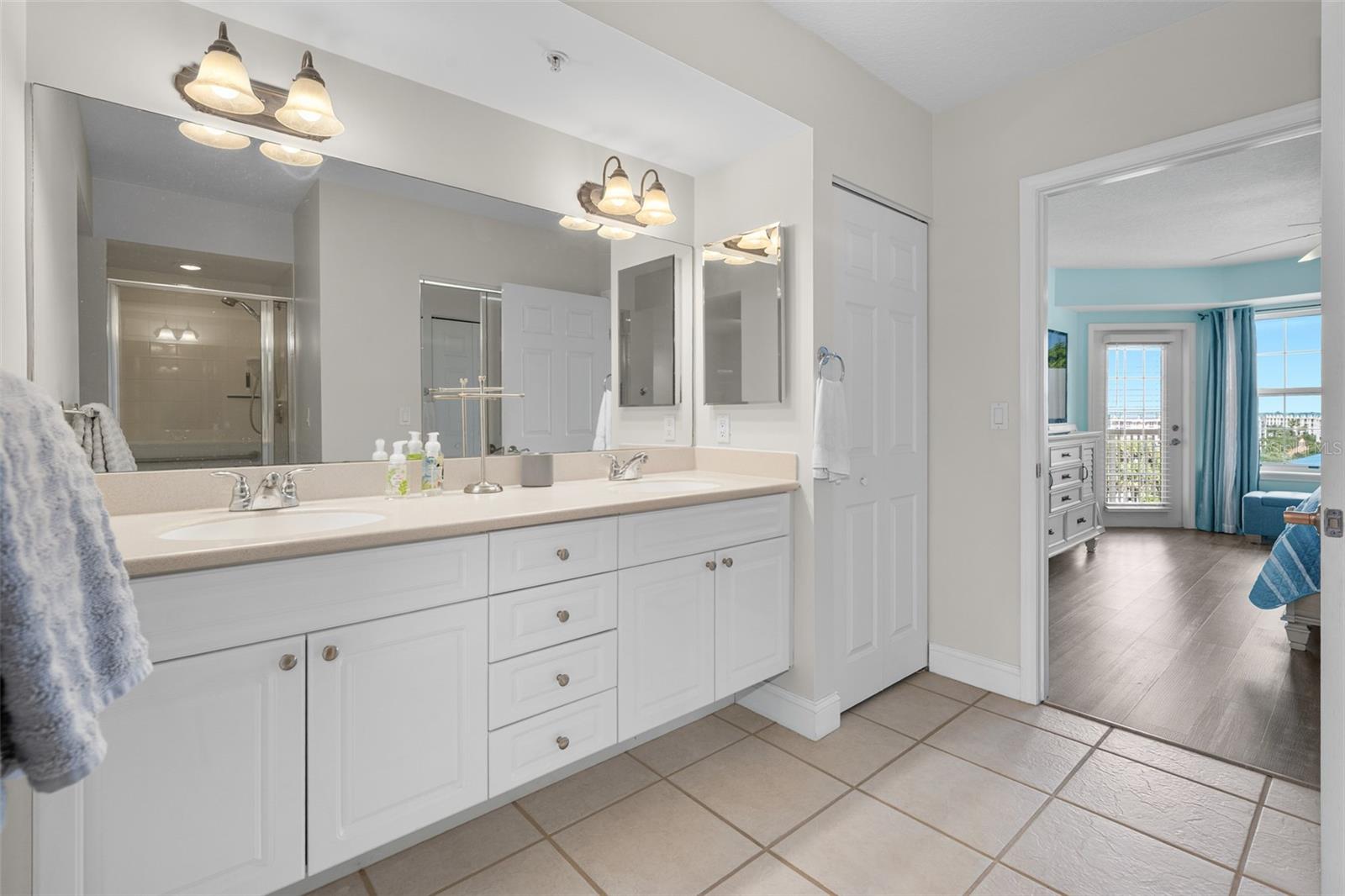 4670 Links Village Dr #b606 Property Photo 22
