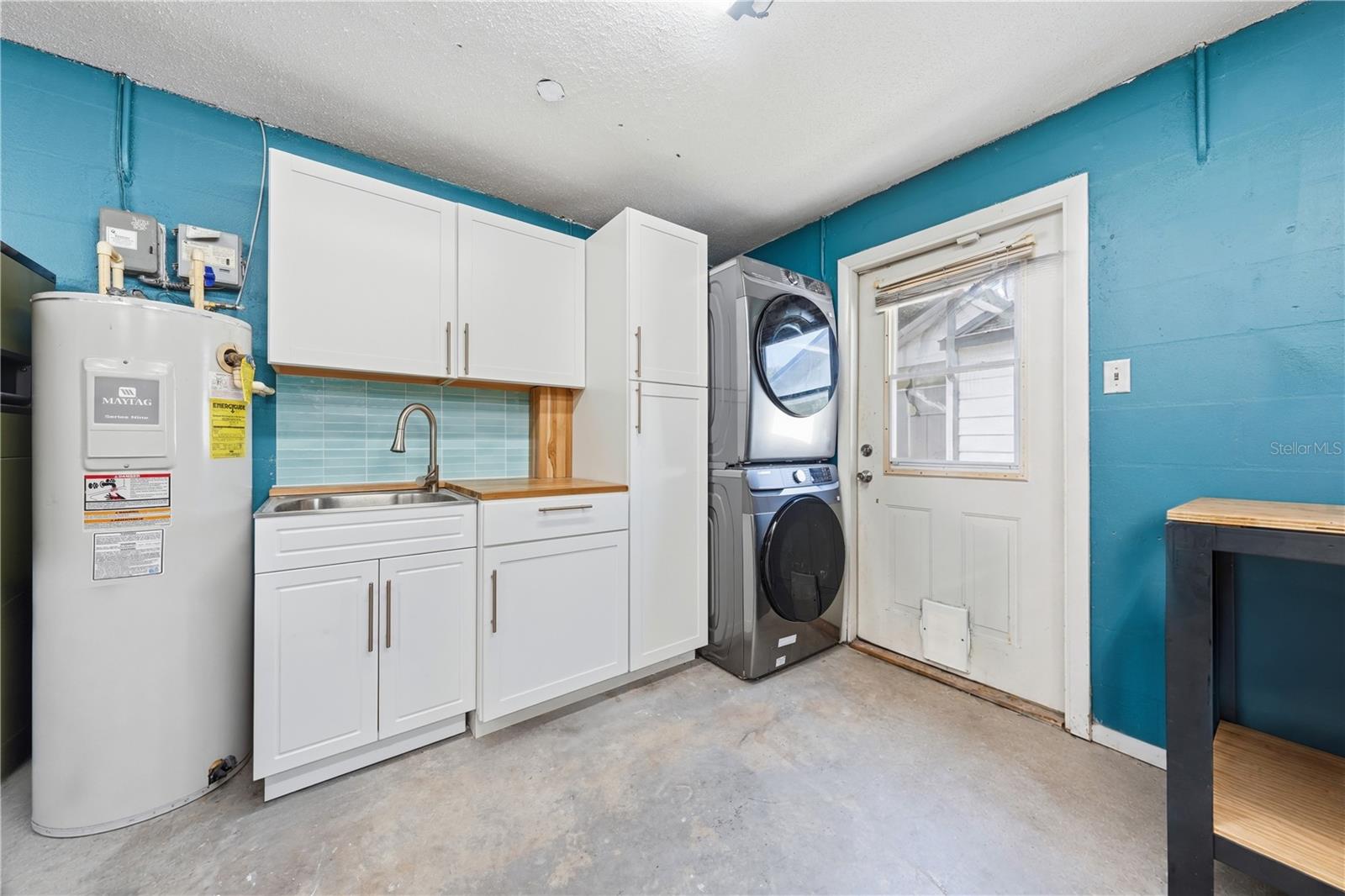 636 Devon St Property Photo 31