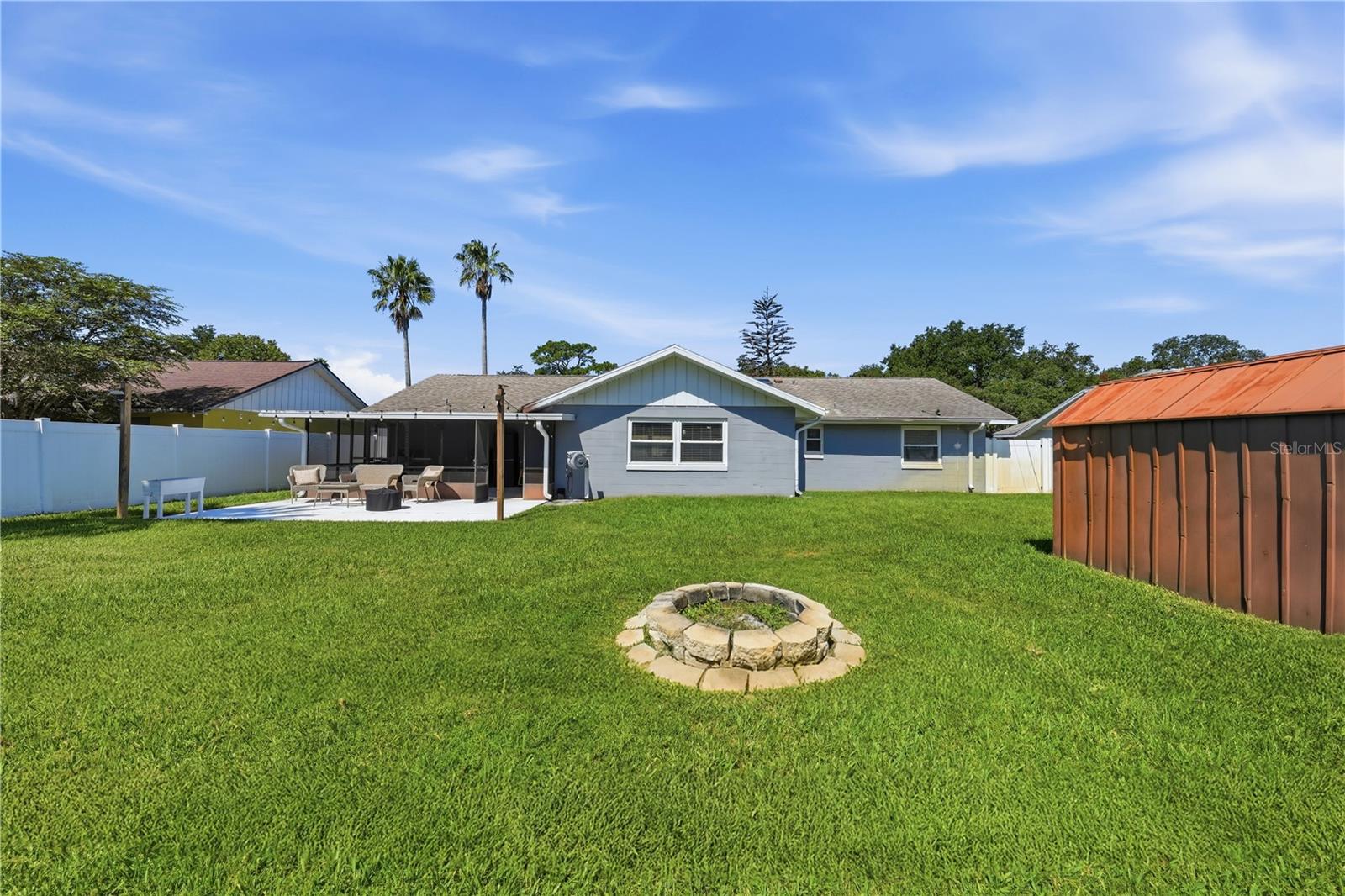 636 Devon St Property Photo 40
