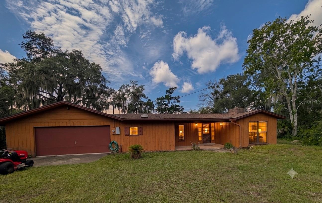 348 Mitnik Dr Property Photo 1