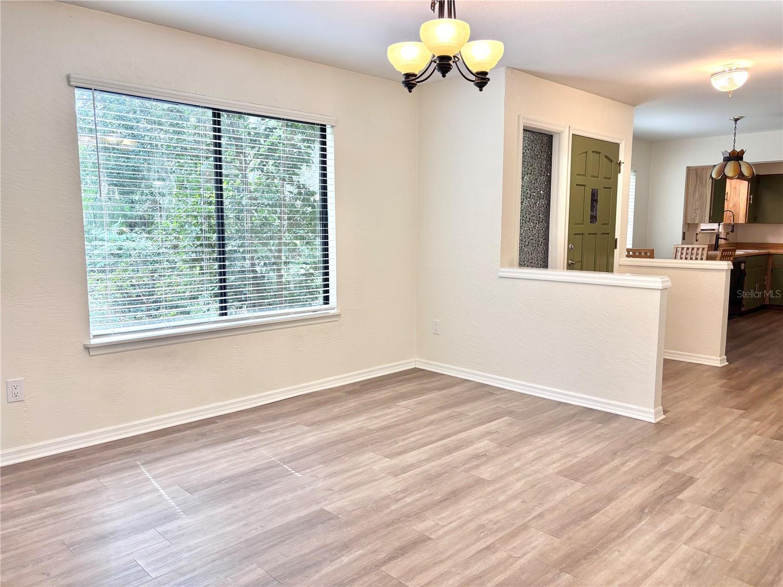 110 Silver Bow Trl Property Photo 17