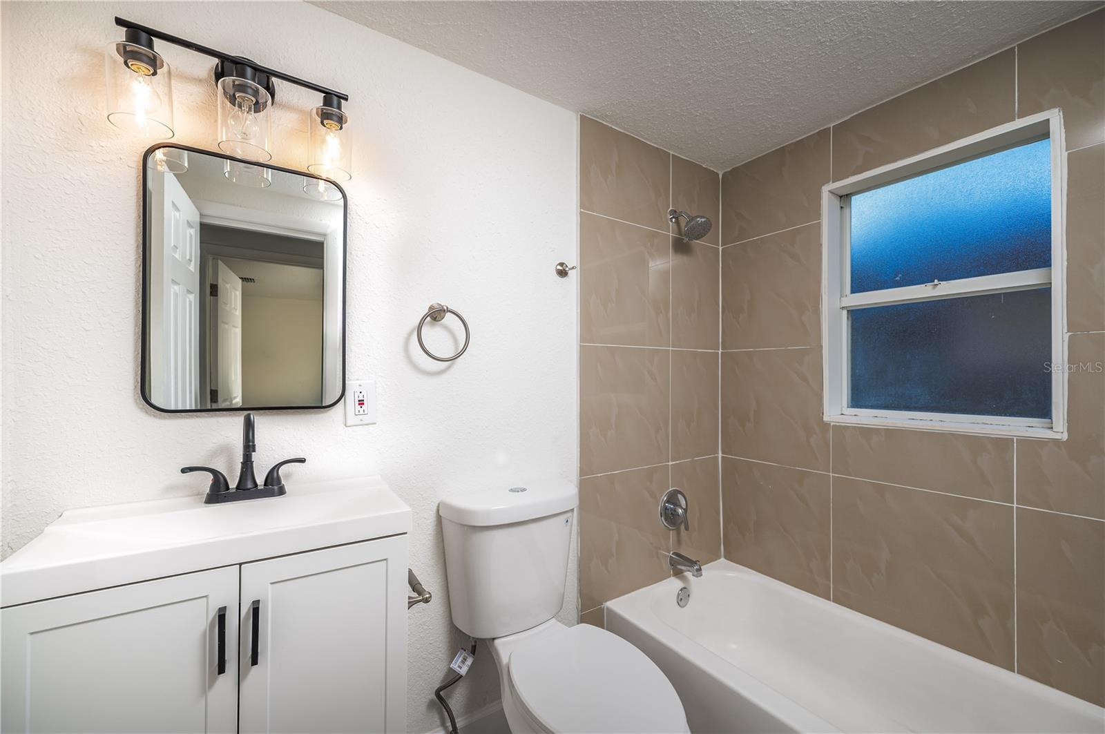 1422 Basin St Property Photo 19