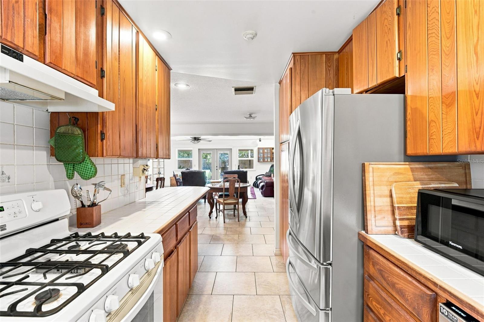 1555 Rowe Ln Property Photo 13