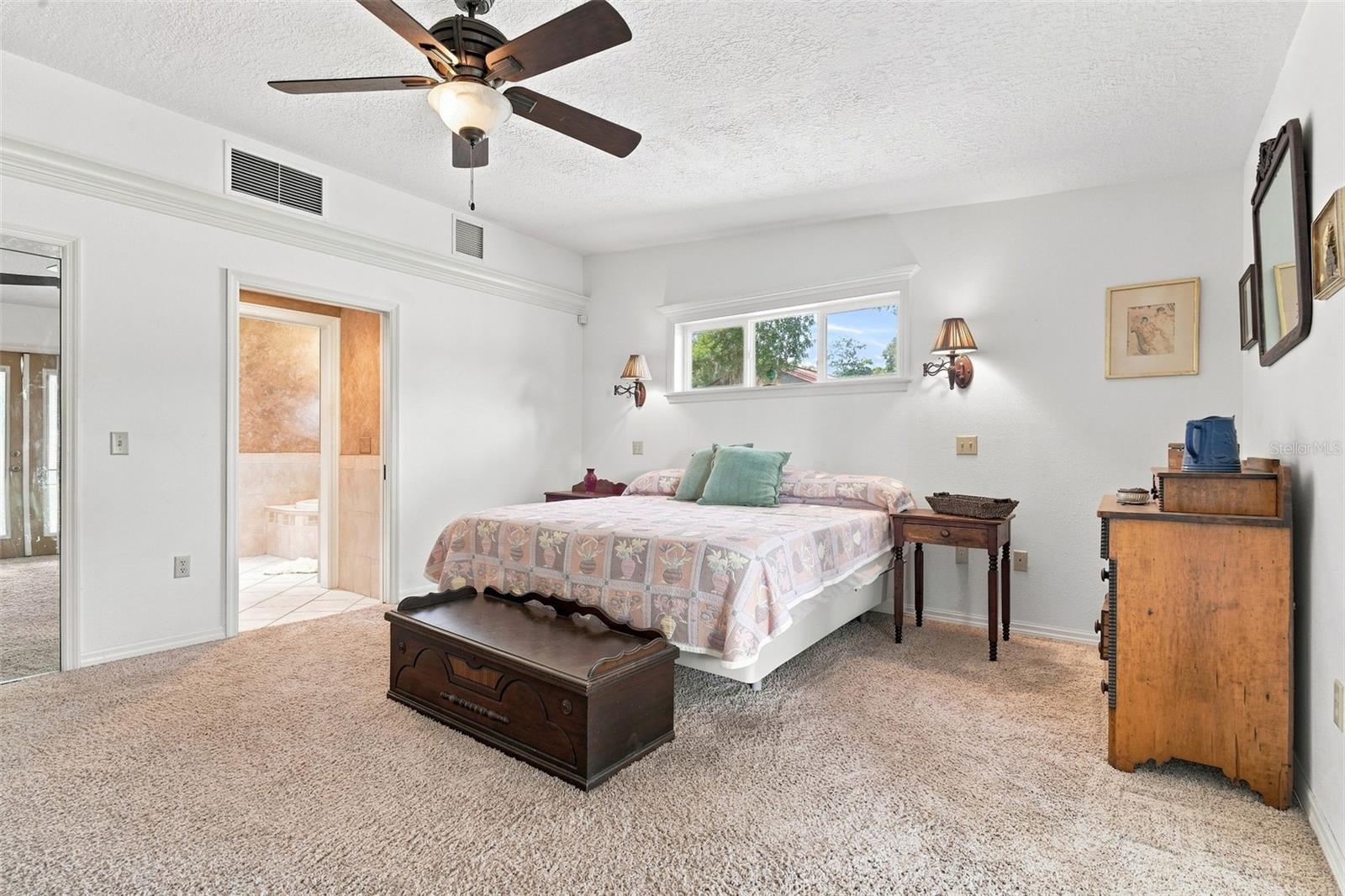 1555 Rowe Ln Property Photo 15