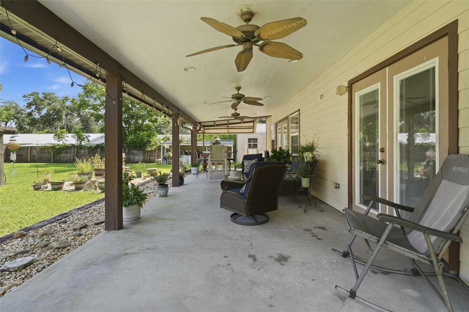1555 Rowe Ln Property Photo 25