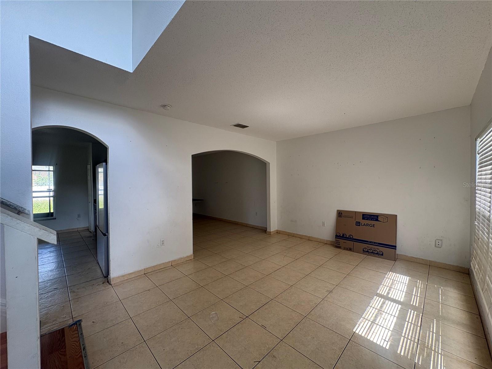 1133 Saint Tropez Ct Property Photo 2