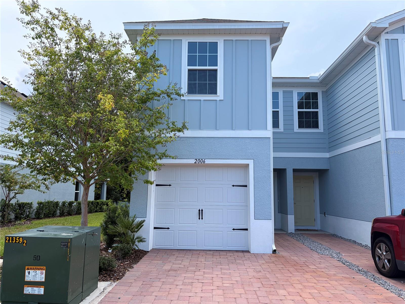 2006 EDISON POINTE BLVD Property Photo 1