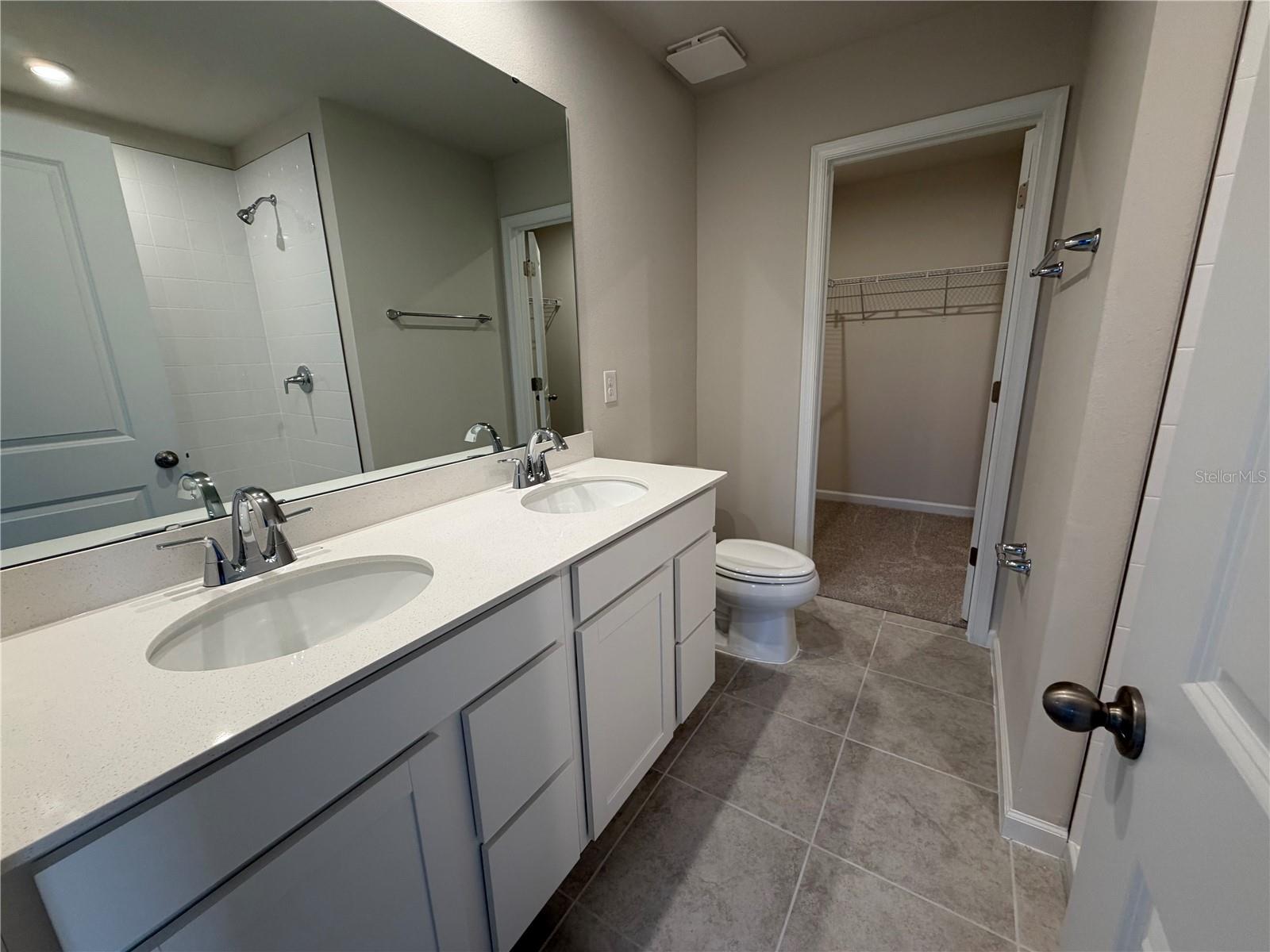 2006 Edison Pointe Blvd Property Photo 19