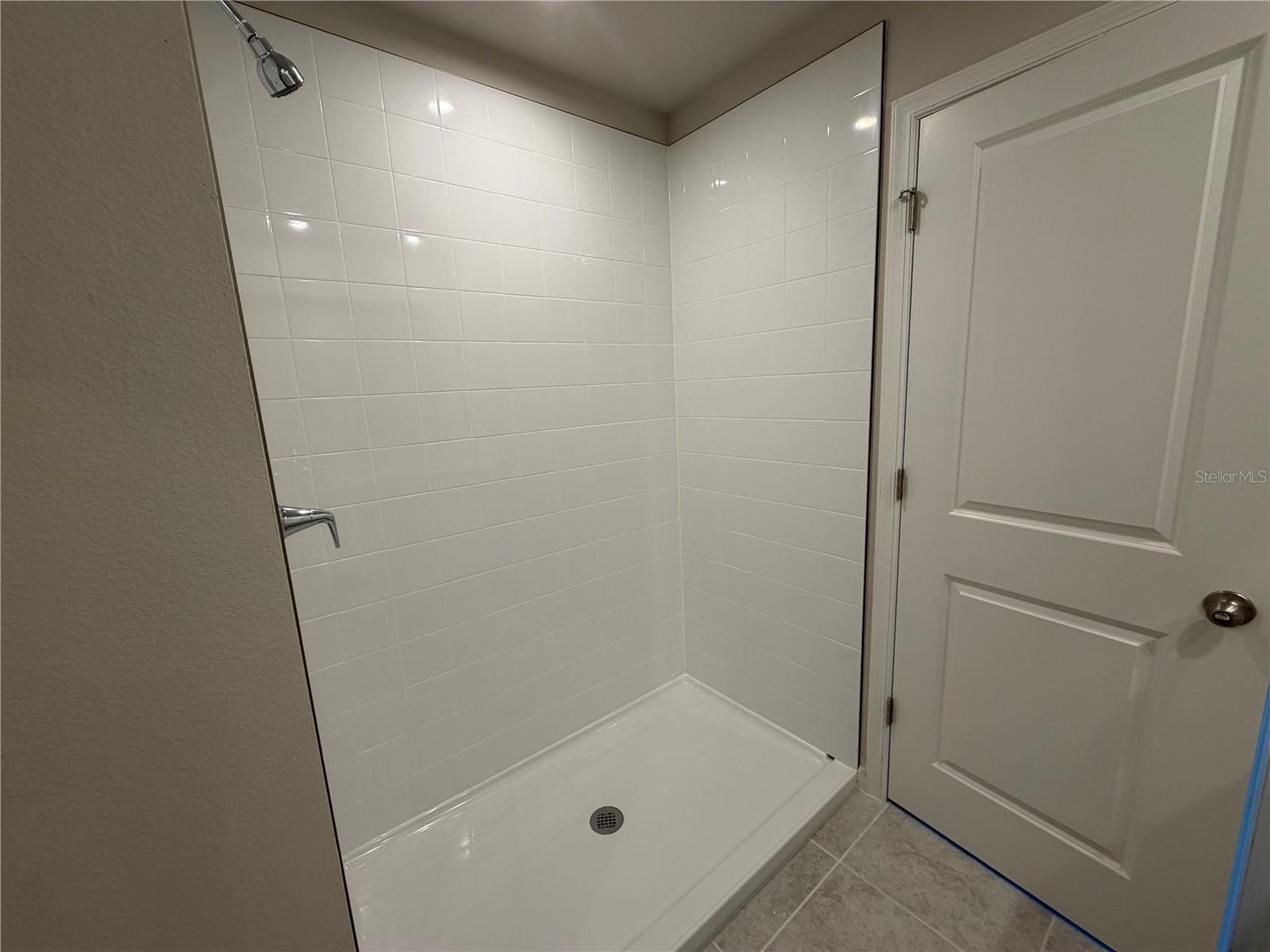 2006 Edison Pointe Blvd Property Photo 20