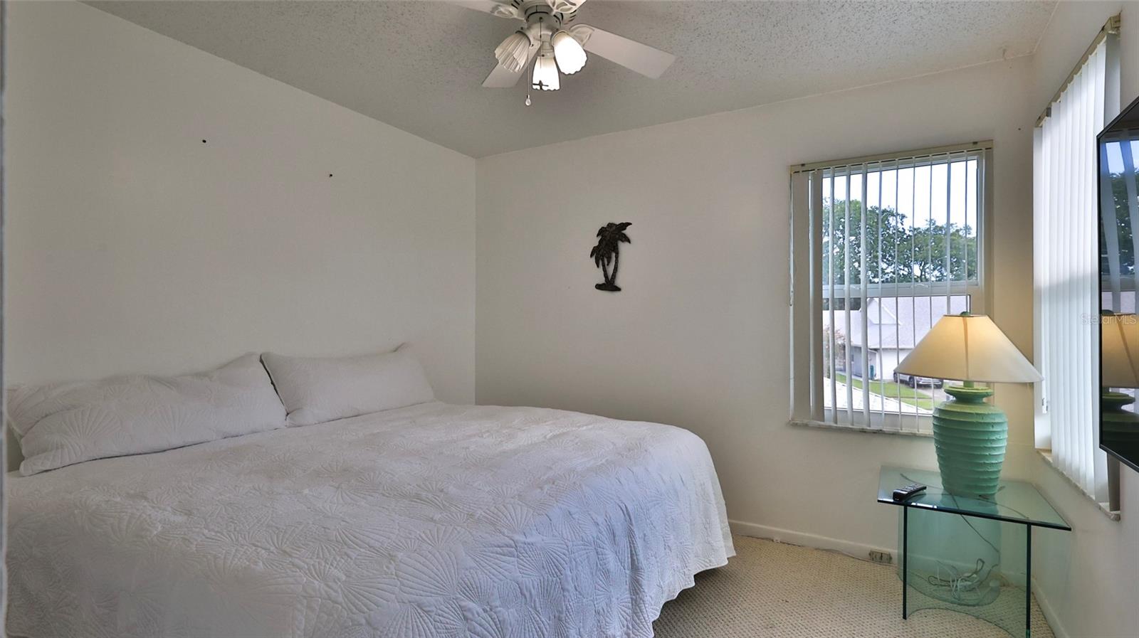 932 Meadow View Dr #c Property Photo 18