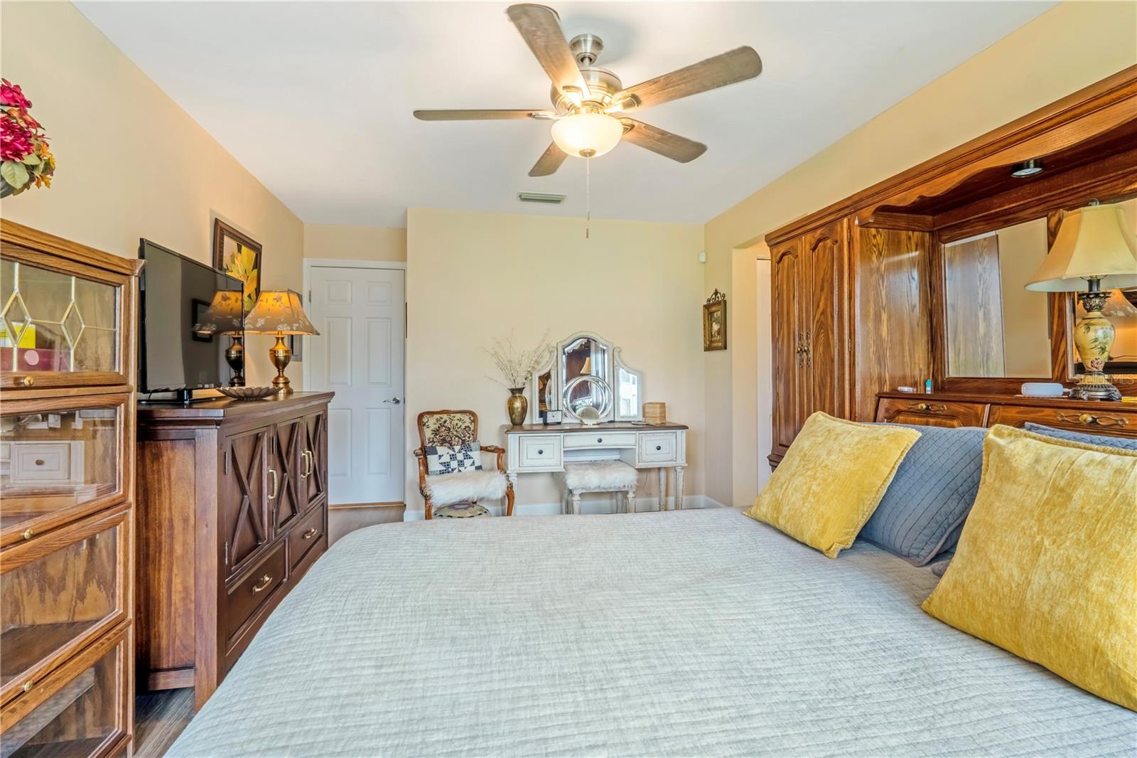 150 Blue Heron Dr #b Property Photo 21