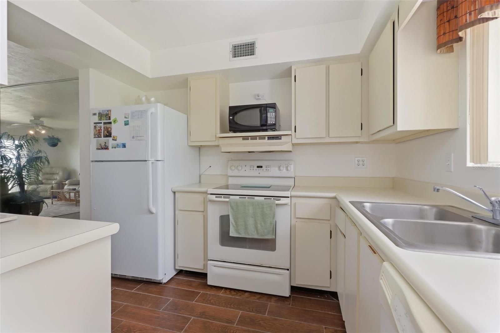 2860 Ocean Shore Blvd #1010 Property Photo 7