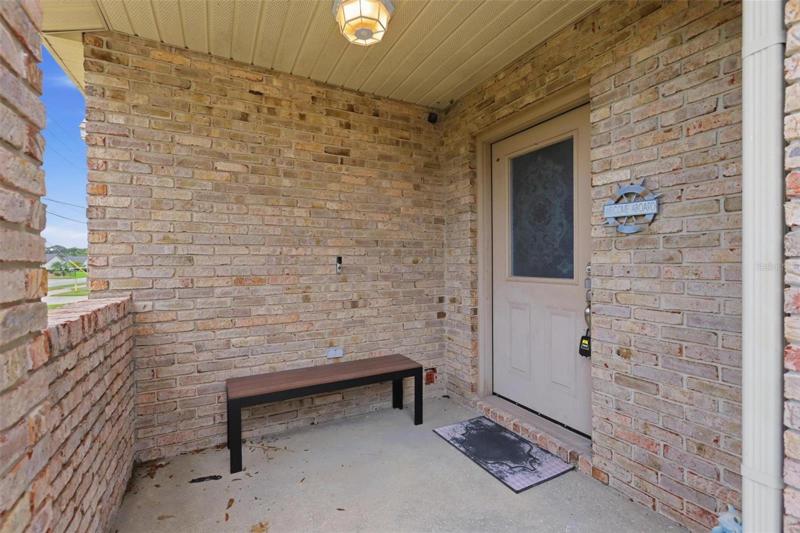 1095 E Wisconsin Ave Property Photo 8