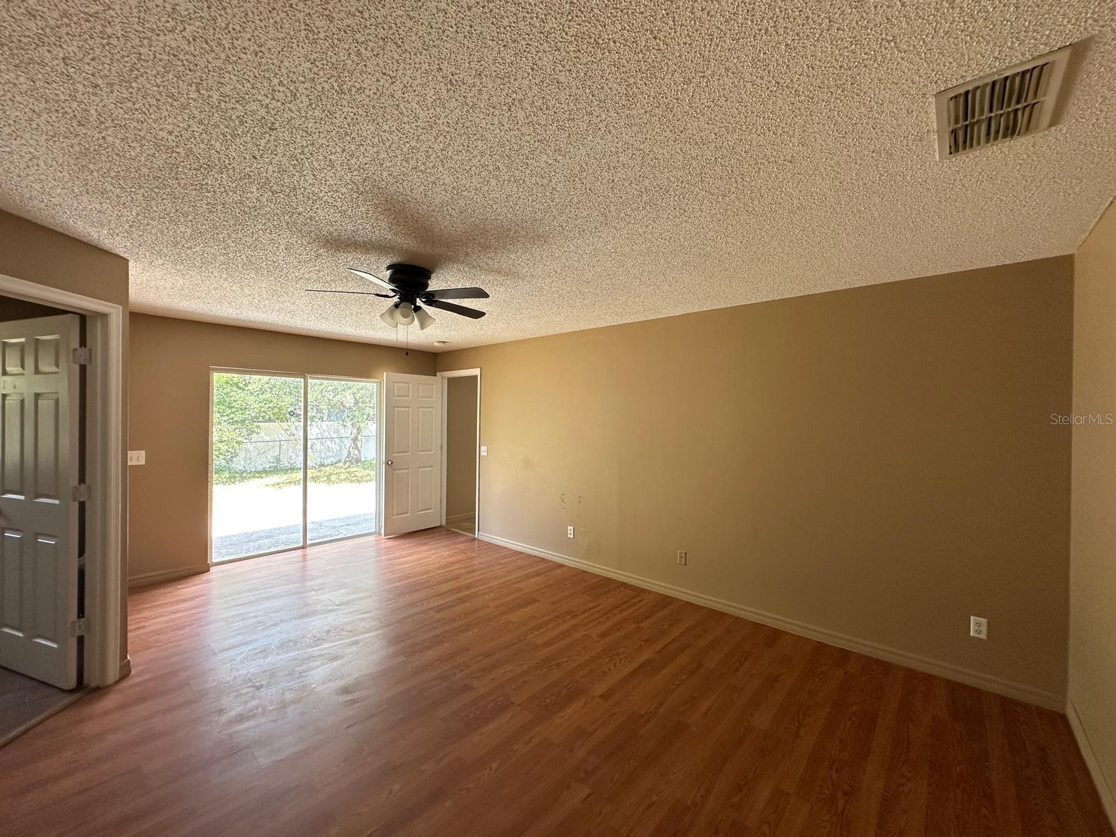 1730 Sumatra Ave Property Photo 9