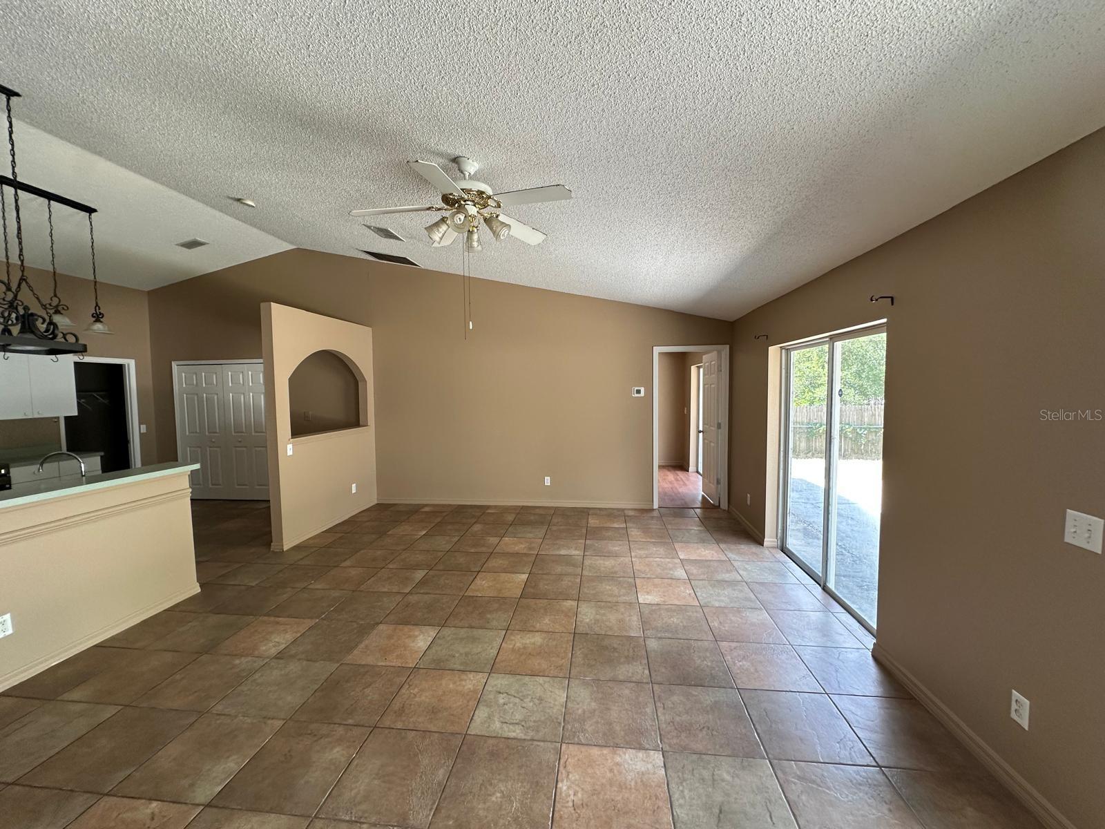 1730 Sumatra Ave Property Photo 12